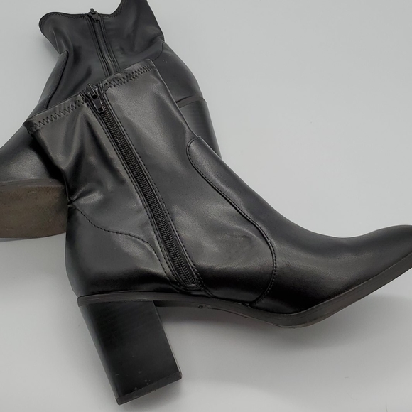 Brash Boots - Picture 5 of 8